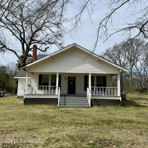 9724 Old Hillsboro Rd, Forest, MS 39074