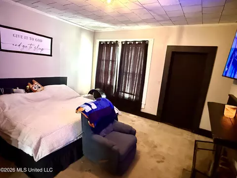 Bedroom - 9724 Old Hillsboro Rd, Forest, MS 39074 photo 2 of 4