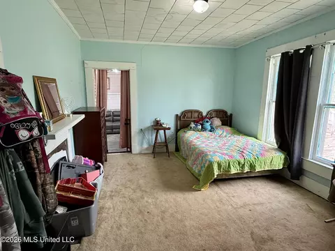 Bedroom - 9724 Old Hillsboro Rd, Forest, MS 39074 photo 4 of 4