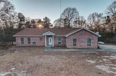 29 Jacob Michael Dr, Perkinston, MS 39573