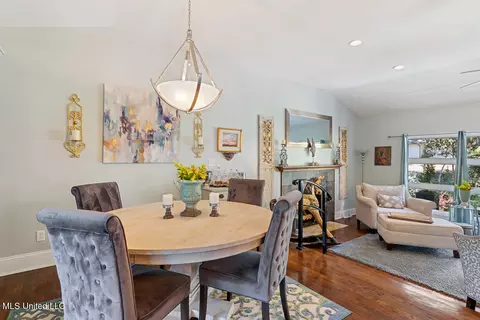 Dining - 4424 Northover Dr, Jackson, MS 39211 photo 1 of 1
