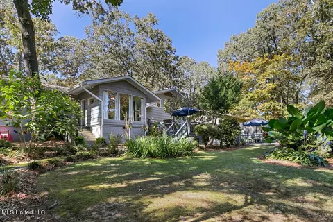 Exterior - 4424 Northover Dr, Jackson, MS 39211 photo 18 of 19