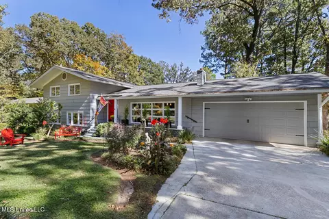 Exterior - 4424 Northover Dr, Jackson, MS 39211 photo 3 of 19