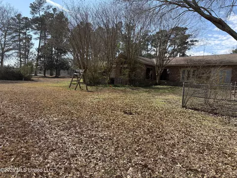 Exterior - 348 Old Magee Rd, Magee, MS 39111 photo 17 of 25