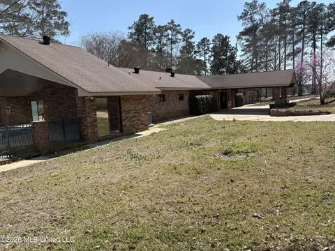 Exterior - 348 Old Magee Rd, Magee, MS 39111 photo 6 of 25