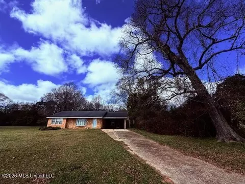 417 Franklinton St, Tylertown, MS 39667