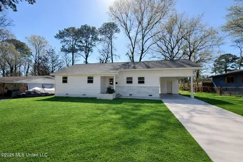 Exterior - 947 Witsell Rd, Jackson, MS 39206 photo 6 of 6