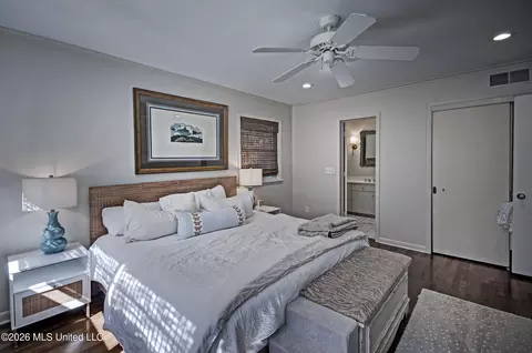 Bedroom - 1508 Robert Dr, Jackson, MS 39211 photo 5 of 7