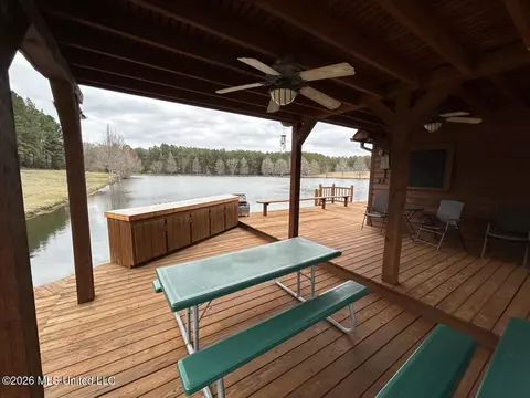 Exterior - 2053 Osyka Progress Rd, Osyka, MS 39657 photo 19 of 27