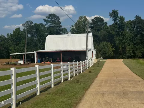 Exterior - 2053 Osyka Progress Rd, Osyka, MS 39657 photo 10 of 27