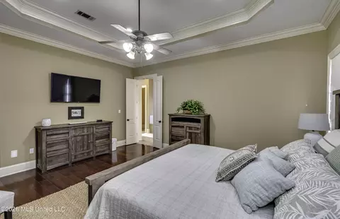 Bedroom - 109 W Legacy Dr, Brandon, MS 39042 photo 2 of 8