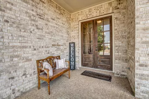 Entry Way - 7409 Wallingford Dr, Olive Branch, MS 38654 photo 1 of 3
