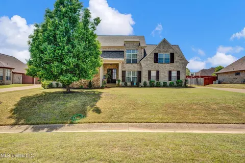 Exterior - 7409 Wallingford Dr, Olive Branch, MS 38654 photo 3 of 4