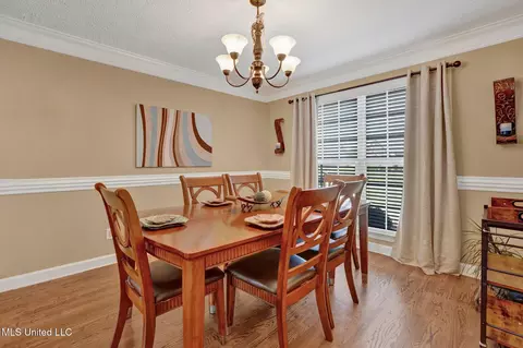 Dining - 7409 Wallingford Dr, Olive Branch, MS 38654 photo 1 of 2