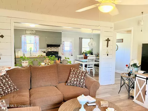 Other - 740 Robinson Rd, Grenada, MS 38901 photo 3 of 4