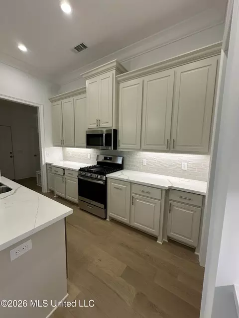 Kitchen - 408 Aurora Cir, Canton, MS 39046 photo 2 of 3
