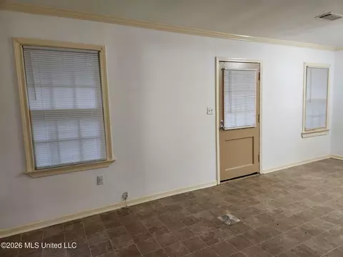 423 Willaman St, Jackson, MS 39209 photo 3
