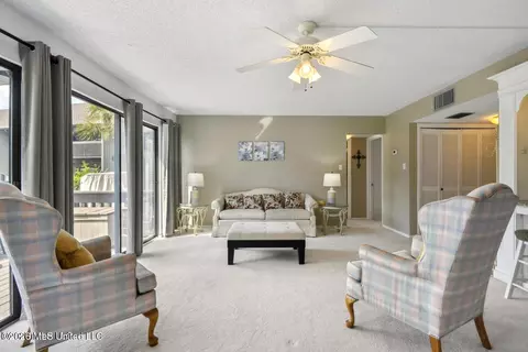 156 Lanai #Q, Diamondhead, MS 39525