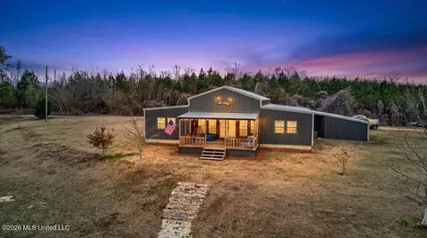 334 W Of Co Rd, Quitman, MS 39355