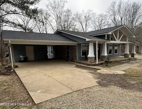 4964 Blossom Hill Rd, Morton, MS 39117