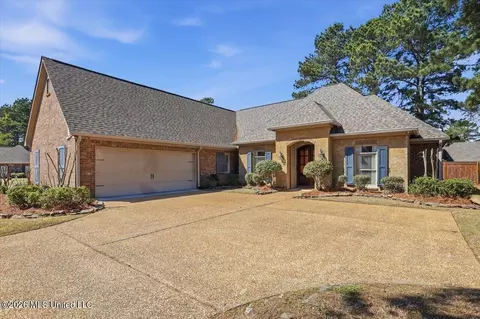 103 Crabapple Grv, Madison, MS 39110