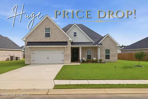 6710 Maurepas Cir, Ocean Springs, MS 39564