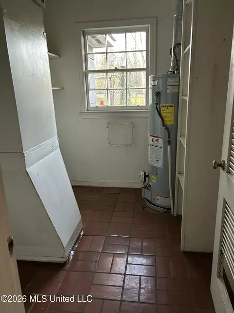 Other - 1424 E Northside Dr, Jackson, MS 39211 photo 2 of 6