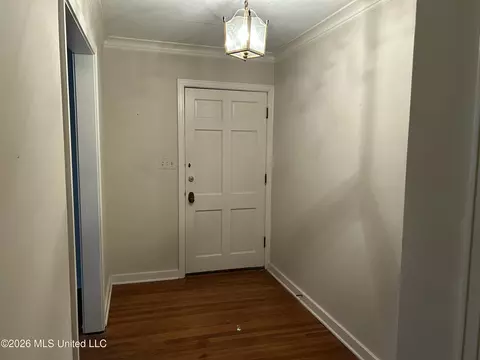 Entry Way - 1424 E Northside Dr, Jackson, MS 39211 photo 1 of 1
