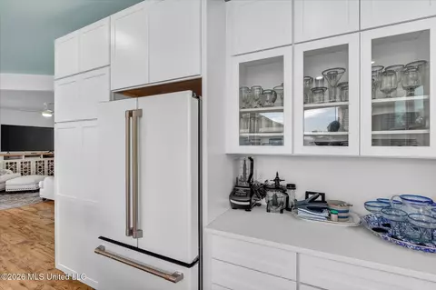 Kitchen - 218 West Ave, Long Beach, MS 39560 photo 5 of 5