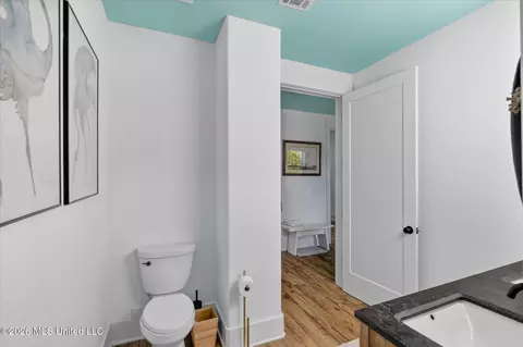Entry Way - 218 West Ave, Long Beach, MS 39560 photo 2 of 6