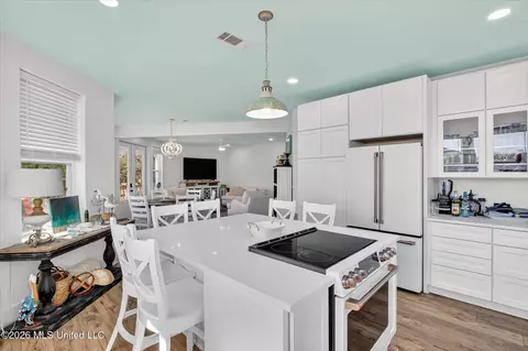 Kitchen - 218 West Ave, Long Beach, MS 39560 photo 2 of 5
