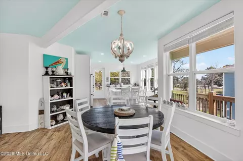 Dining - 218 West Ave, Long Beach, MS 39560 photo 1 of 1