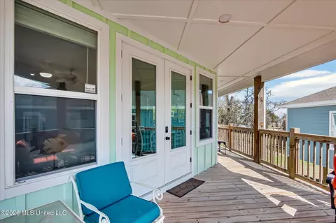 Exterior - 218 West Ave, Long Beach, MS 39560 photo 4 of 12