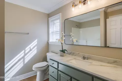 Bath - 8516 Kono Pl, Diamondhead, MS 39525 photo 1 of 5