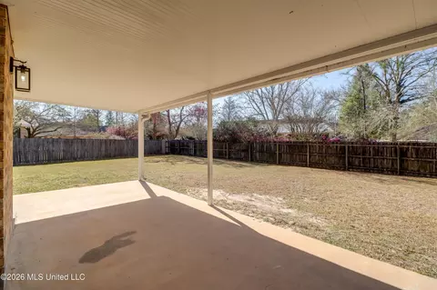 Exterior - 8516 Kono Pl, Diamondhead, MS 39525 photo 3 of 5
