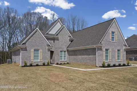 1380 Crk Hvn Dr, Hernando, MS 38632 photo 4
