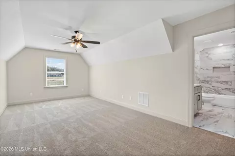 Bedroom - 1368 Crk Hvn Dr, Hernando, MS 38632 photo 2 of 4