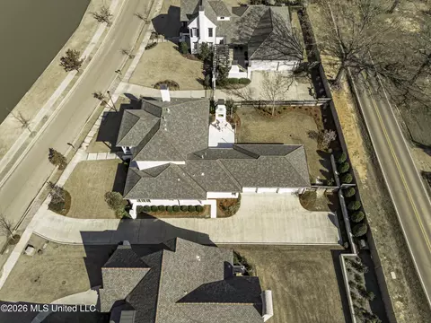 View/Area - 105 Stone Lake Dr, Madison, MS 39110 photo 5 of 8