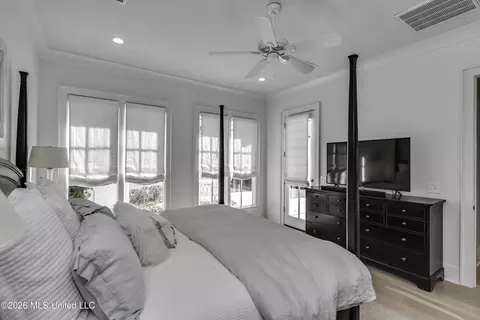 Bedroom - 105 Stone Lake Dr, Madison, MS 39110 photo 4 of 12