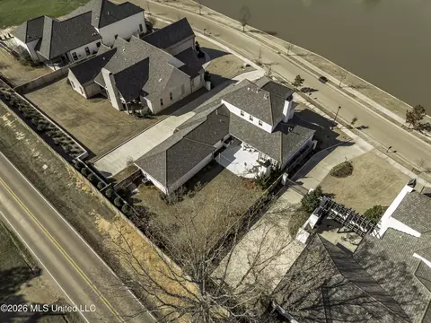 View/Area - 105 Stone Lake Dr, Madison, MS 39110 photo 6 of 8