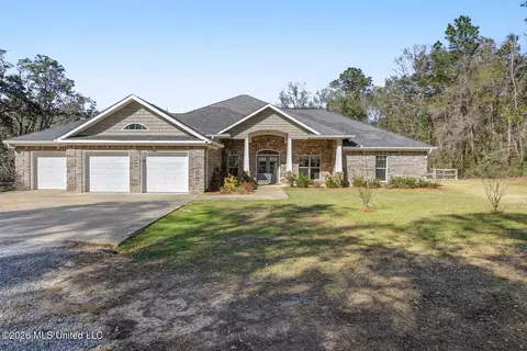 3154 Sally Parker Rd, Lucedale, MS 39452