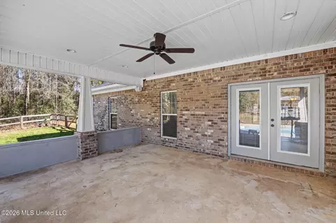 Exterior - 3154 Sally Parker Rd, Lucedale, MS 39452 photo 2 of 6