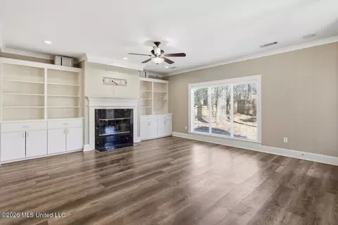 Living - 104 Beaver Bnd, Canton, MS 39046 photo 1 of 5