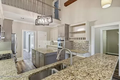 Kitchen - 104 Beaver Bnd, Canton, MS 39046 photo 4 of 4