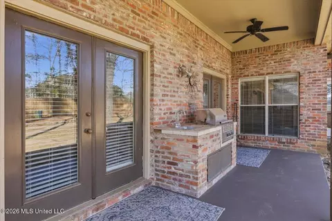 Exterior - 104 Beaver Bnd, Canton, MS 39046 photo 3 of 4