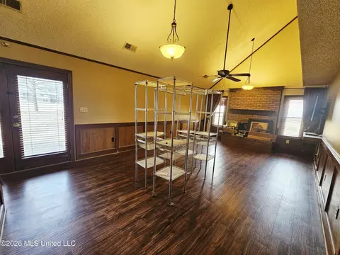 4625 Wealthy Cv, Horn Lake, MS 38637 photo 5