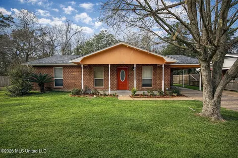 1601 Lewis Ave, Gulfport, MS 39501
