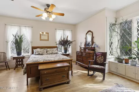 Bedroom - 1475 Saint Ann St, Jackson, MS 39202 photo 2 of 3