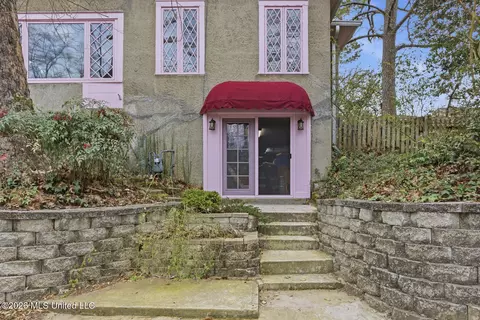 Exterior - 1475 Saint Ann St, Jackson, MS 39202 photo 15 of 15
