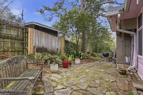 Exterior - 1475 Saint Ann St, Jackson, MS 39202 photo 9 of 15